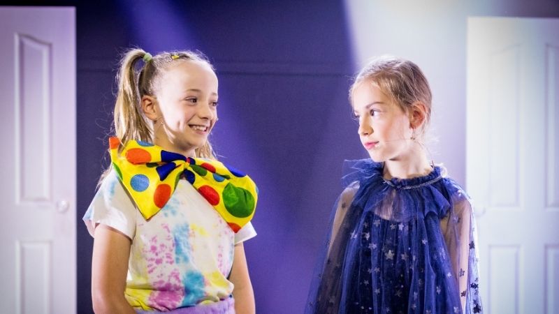 Kids performing arts classes freeze pose Evoke Performing Arts Academy Palmyra Perth